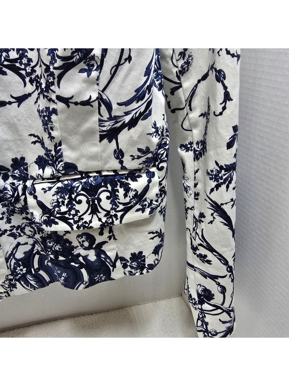 Women's Bamboo Traders White Blue Floral Blazer L - Picture 3 of 8